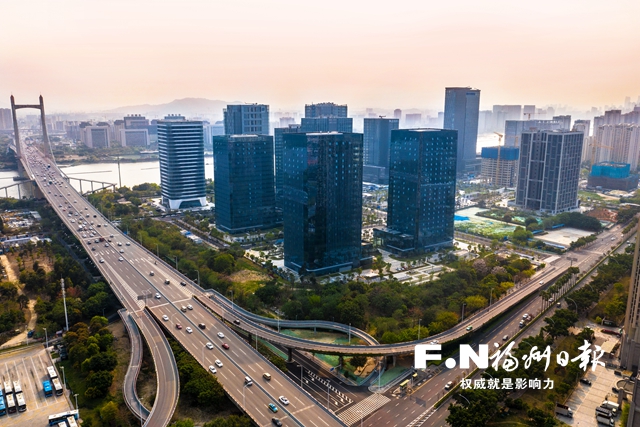 福州市城投集團(tuán)打通項(xiàng)目基層黨建“最后一公里” 當(dāng)好城市建設(shè)排頭兵 福州市城投集團(tuán)打通項(xiàng)目基層黨建“最后一公里” 當(dāng)好城市建設(shè)排頭兵