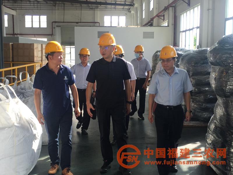 深入企業(yè)調(diào)研_副本.jpg