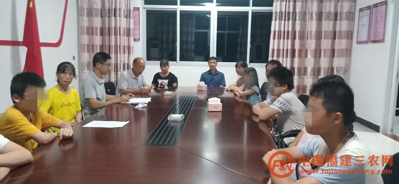 免費接送學生上下學專題座談會_副本.jpg