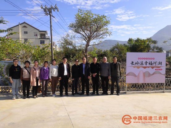 福建省稅務(wù)干部學(xué)校、莆田市市政工程維護(hù)管理處共建郊溪村新時(shí)代文明實(shí)踐站簽定儀式暨聯(lián)合主題黨日活動725.png