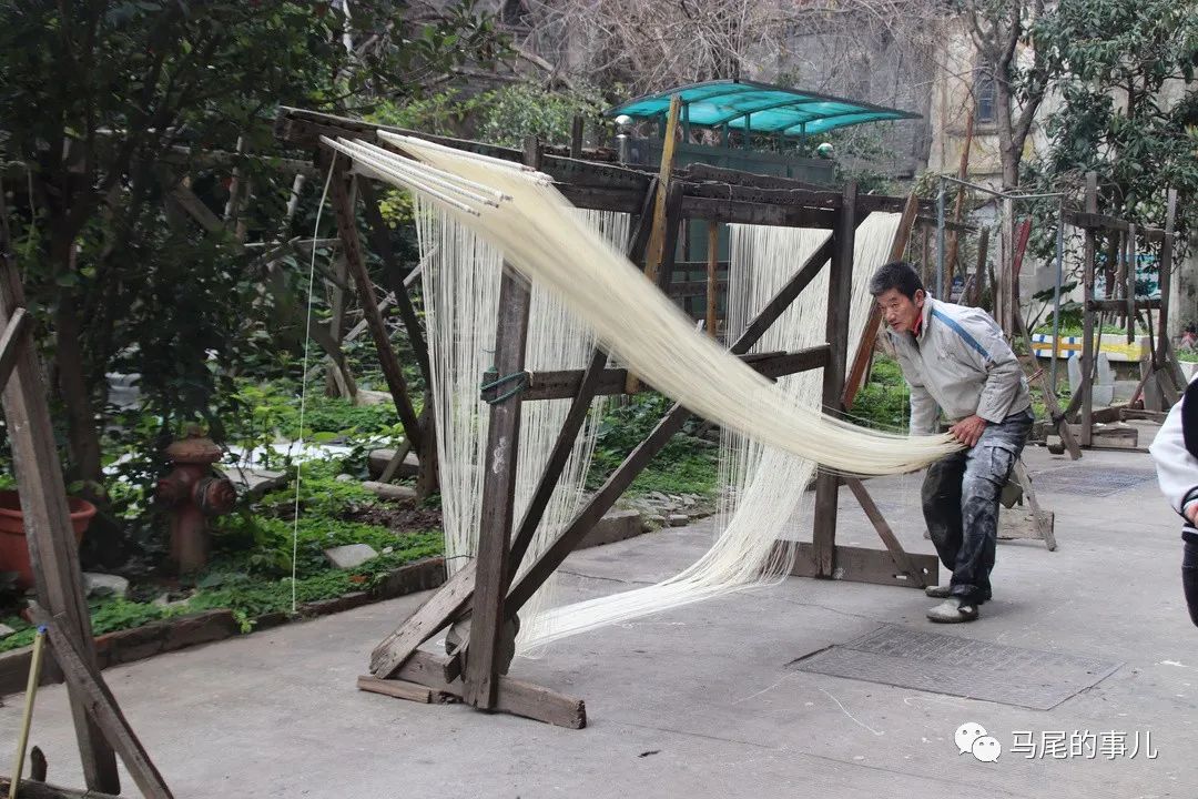 這“千絲萬縷”里，藏著家鄉(xiāng)的味道