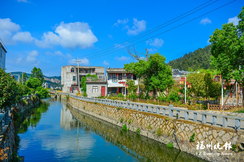 長樂山邊劉村：兩百年前繁華地 新時(shí)代里富美村