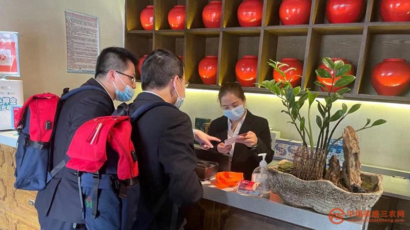 2 金融助理到餐飲企業(yè)檸檬春天上門服務(wù).jpg
