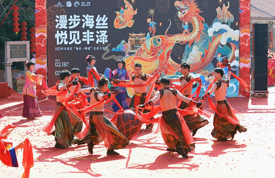 古樂(lè)悠揚(yáng)、鼓聲陣陣。豐澤區(qū)宣傳部供圖
