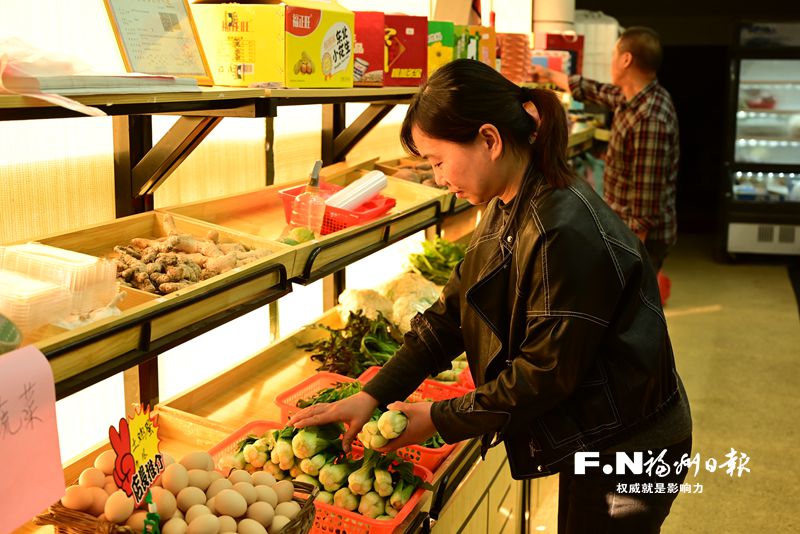 長(zhǎng)樂(lè)首個(gè)村級(jí)農(nóng)副產(chǎn)品展銷平臺(tái)助農(nóng)增收