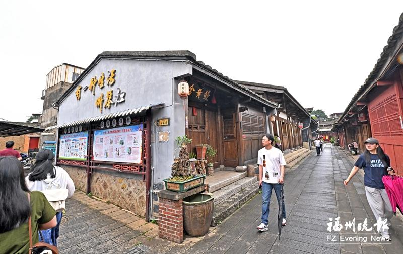 “藝術(shù)點亮鄉(xiāng)村”主題采訪活動走進(jìn)琴江滿族村
